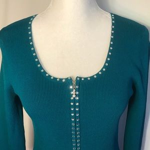 Cable & Gauge sweater size medium